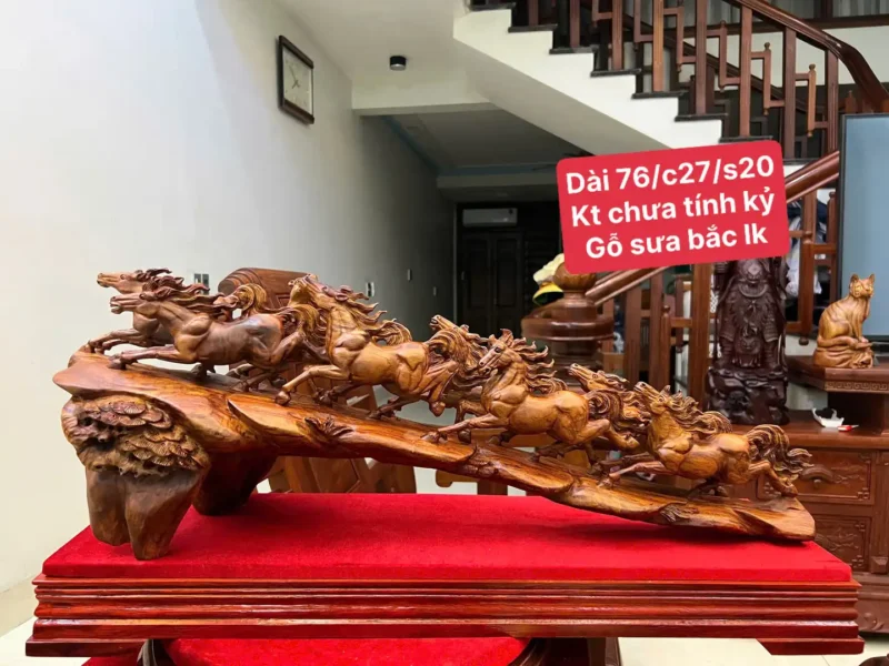 bat-ma-go-G5974-1 Tượng Bát Mã Gỗ Sưa Bắc Đục Kỹ Nét Liền Kèm Kỷ G5974