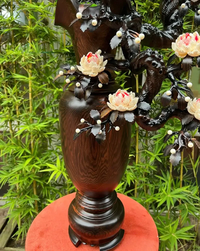 Bình Hoa Mẫu Đơn Thân Và Cành Là Làm Bằng Gỗ Mun Hoa Lào Hoa Bằng Ốc In Đô G5854