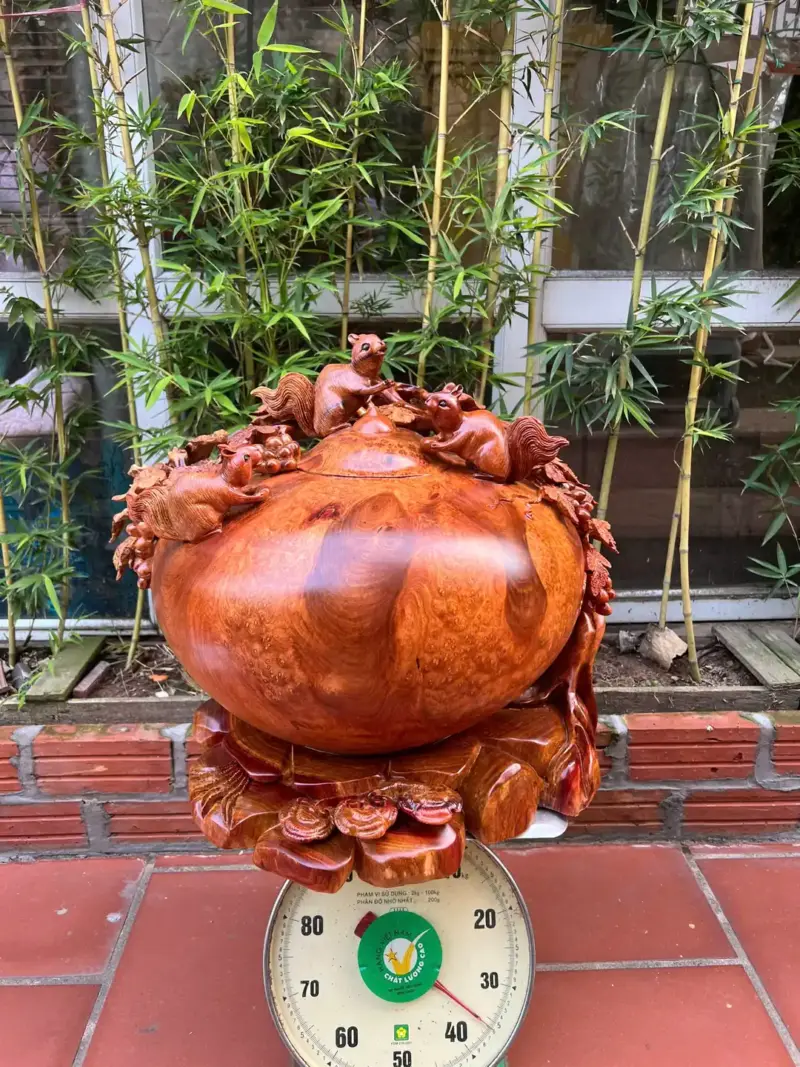 binh-phu-quy-G5274-2 Tượng Bình Phú Quý Nho Sóc Gỗ Nu Hương To Nặng Liền Khối G5274