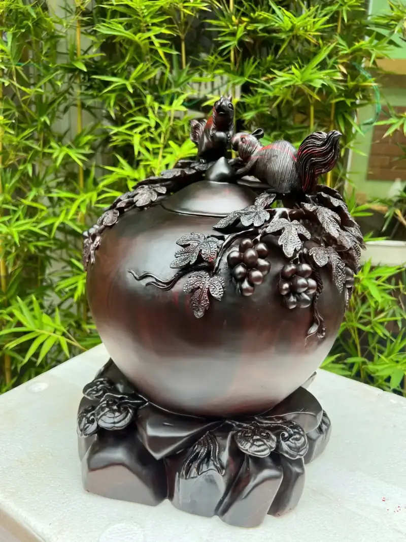 binh-phu-quy-G5746-2 Bình Phú Quý Nho Sóc Gỗ Trắc Cũ Hàng Kỹ Liền Khối G5746