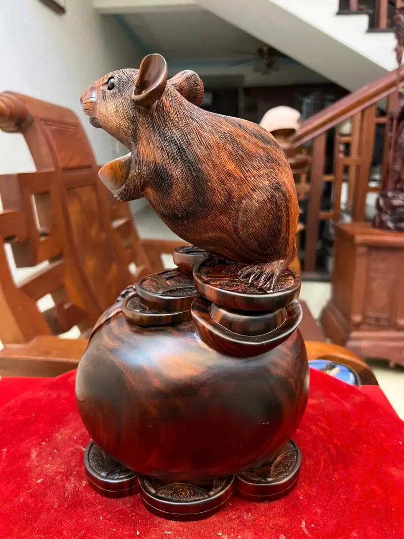 chuot-be-vang-G5981-4 Tượng Chuột Bê Vàng Gỗ Trắc Việt Liền Khối G5981
