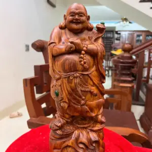 di-lac-chuc-phuc-go-sua-bac-G5129-2_1_Di Lặc Chúc Phúc Gỗ Sưa Bắc Liền Đẹp Giá 4 Tr Kích Thước Cao 40cm, Ngang 14cm, Sâu 12cm Tượng Di Lặc Chúc Phúc Gỗ Sưa Bắc Liền Đẹp G5129