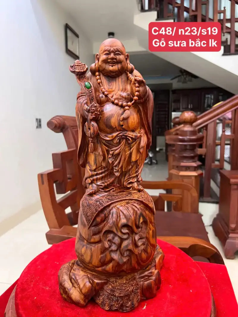 di-lac-go-sua-bac-G5131-1_1_Di Lặc Gỗ Sưa Bắc Đỏ Liền Khối Vân Tím Lịm Giá 5 Triệu Kích Thước Cao 48cm, Ngang 23cm, Sâu 19cm Tượng Di Lặc Gỗ Sưa Bắc Đỏ Liền Khối Vân Tím Lịm G5131