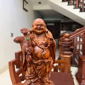 di-lac-go-sua-bac-G5131-8_1_Di Lặc Gỗ Sưa Bắc Đỏ Liền Khối Vân Tím Lịm Giá 5 Triệu Kích Thước Cao 48cm, Ngang 23cm, Sâu 19cm Tượng Di Lặc Gỗ Sưa Bắc Đỏ Liền Khối Vân Tím Lịm G5131