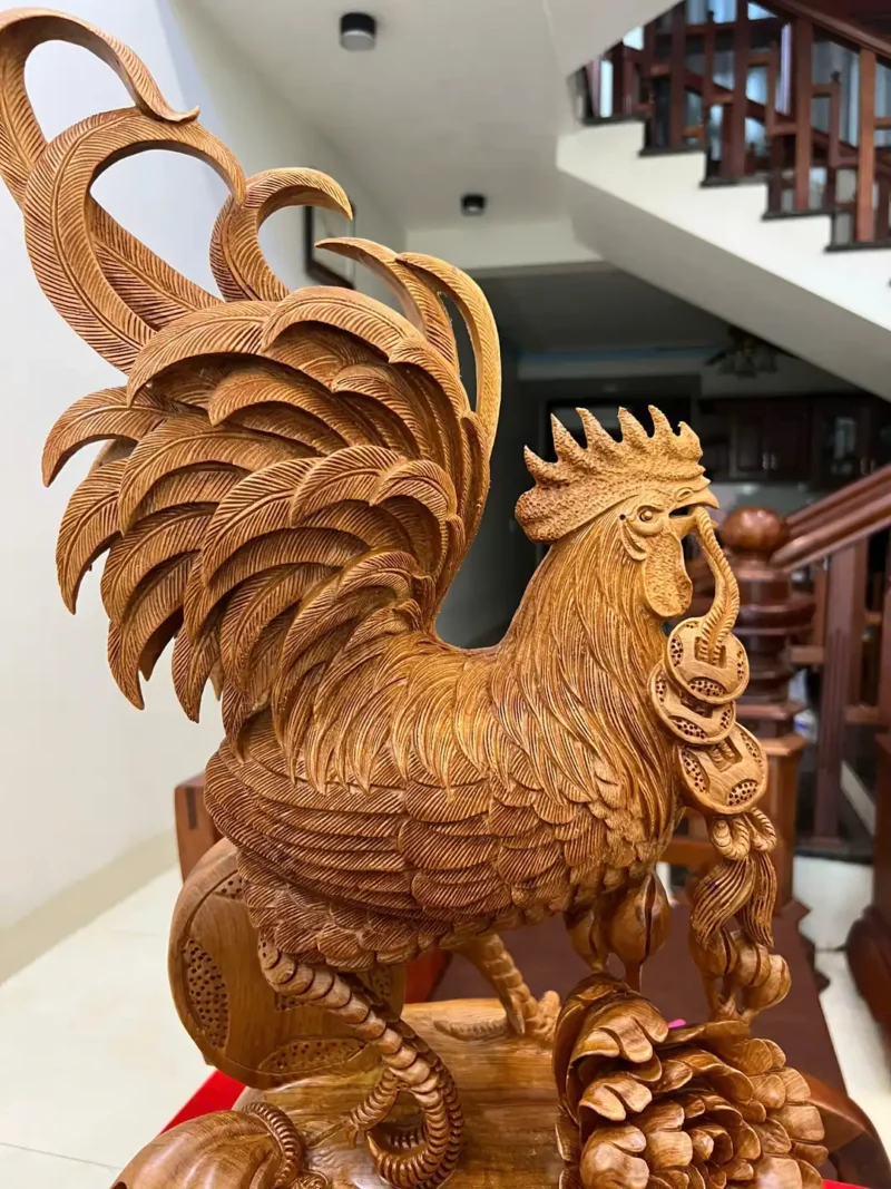 ga-trong-ung-G6092-4 Tượng Gà Trống Đứng Bao Tiền Gỗ Ngọc Am Liền Đẹp G6092