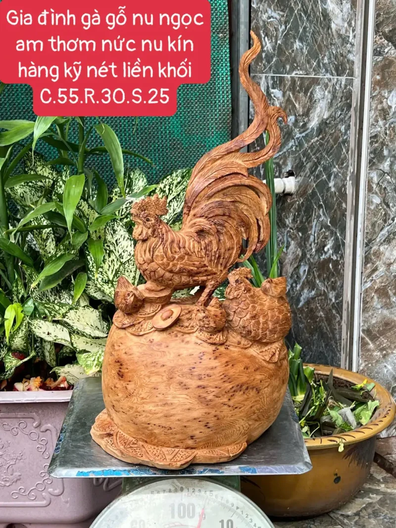 gia-inh-ga-G6062-1 Tượng Gia Đình Gà Gỗ Nu Ngọc Am Thơm Nức Nu Kín Liền Khối G6062