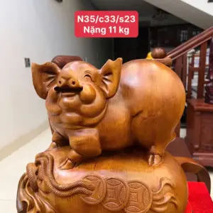 heo-nam-bao-tien-go-ngoc-am-G5093-1_1_Heo Nằm Bao Tiền Gỗ Ngọc Am Liền Khối Giá 3.200 Triệu Kích Thước Cao 33cm, Ngang 35cm, Sâu 23cm Tượng Heo Nằm Bao Tiền Gỗ Ngọc Am Liền Khối G5093