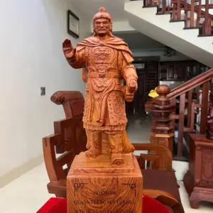 hoang-e-quang-trung-go-huong-a-G5063-2_Hoàng Đế Quang Trung Gỗ Hương Đá Liền Khối Giá 3.500 Triệu Kích Thước Cao 59cm, Ngang 18cm, Sâu 16cm Tượng Hoàng Đế Quang Trung Gỗ Hương Đá Liền Khối G5063