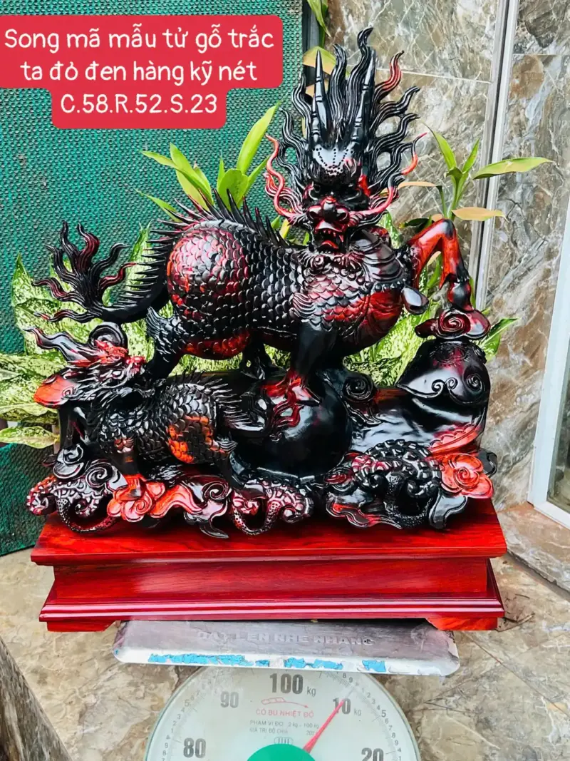 ky-lan-go-G5687-1 Tượng Kỳ Lân Gỗ Trắc Ta Đỏ Đen Vip G5687
