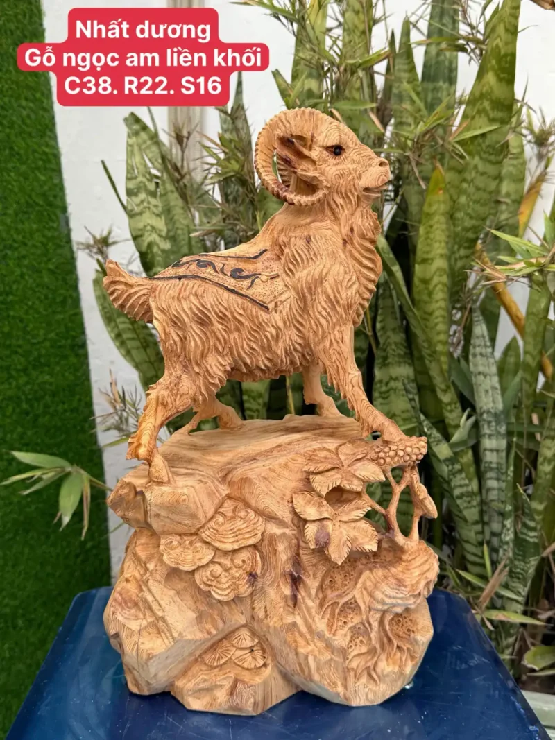 nhat-duong-go-ngoc-am-G5957-1 Tượng Nhất Dương Gỗ Ngọc Am Liền Khối Hàng Nhiều Dầu Thơm Nức G5957