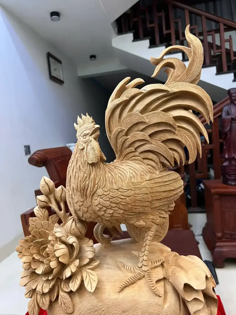 nhat-ke-ung-bao-tien-go-ngoc-am-G5067-3_Nhất Kê Đứng Bao Tiền Gỗ Ngọc Am Hàng Kỹ Liền Khối Giá 4.800 Triệu Kích Thước Cao 60cm, Ngang 37cm, Sâu 20cm Tượng Nhất Kê Đứng Bao Tiền Gỗ Ngọc Am Hàng Kỹ Liền Khối G5067