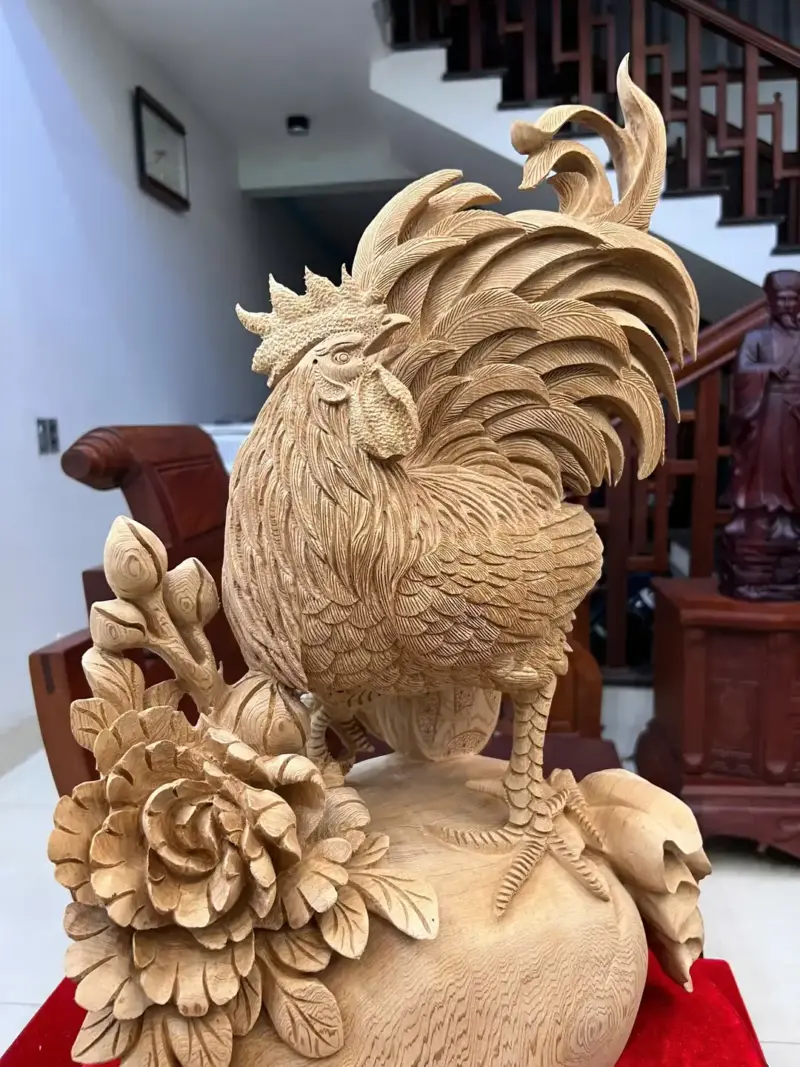 nhat-ke-ung-bao-tien-go-ngoc-am-G5067-7_Nhất Kê Đứng Bao Tiền Gỗ Ngọc Am Hàng Kỹ Liền Khối Giá 4.800 Triệu Kích Thước Cao 60cm, Ngang 37cm, Sâu 20cm Tượng Nhất Kê Đứng Bao Tiền Gỗ Ngọc Am Hàng Kỹ Liền Khối G5067