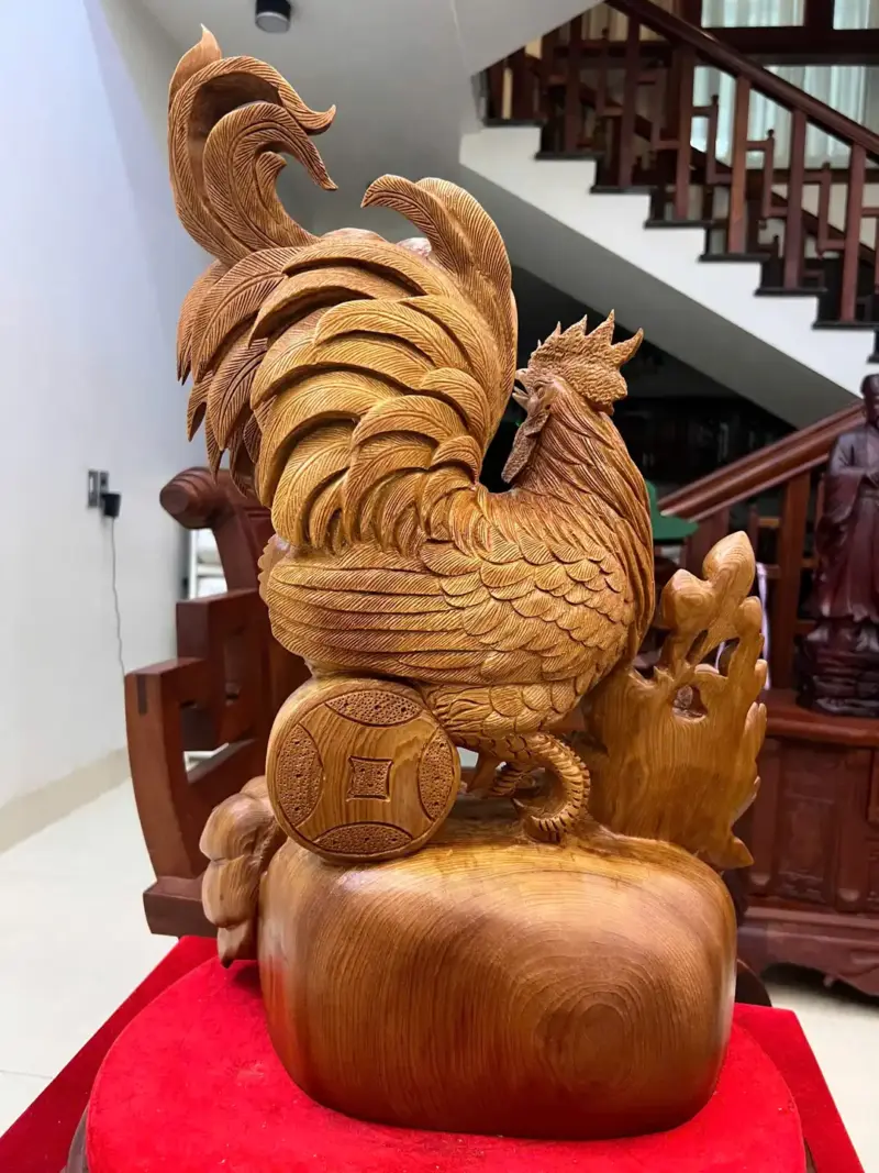 nhat-ke-ung-bao-tien-go-ngoc-am-G5083-6_Nhất Kê Đứng Bao Tiền Gỗ Ngọc Am Hàng Kỹ Liền Khối Giá 5 Triệu Kích Thước Cao 60cm, Ngang 37cm, Sâu 20cm Tượng Nhất Kê Đứng Bao Tiền Gỗ Ngọc Am Hàng Kỹ Liền Khối G5083