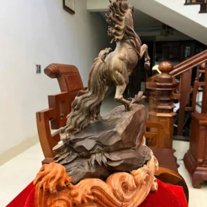nhat-ma-go-G6021-4 Tượng Nhất Mã Gỗ Trắc Đen Liền Khối Đục Kỹ Có Sơn G6021
