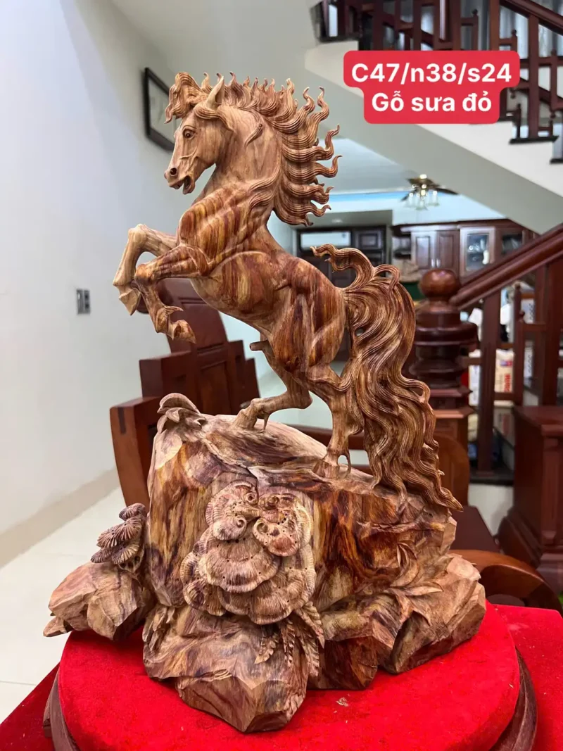 nhat-ma-phi-G6027-1 Tượng Nhất Mã Phi Thiên Gỗ Sưa Đỏ Hàng Kỹ Vân Đẹp Có Sơn G6027