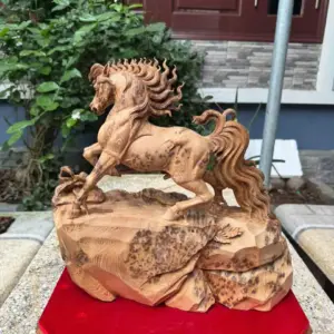 nhat-ma-thong-dong-go-nu-ngoc-G5780-6 Tượng Nhất Mã Thong Dong Gỗ Nu Ngọc Am Liền Khối Hàng Kỹ Nét Gai Nu Tự Nhiên G5780