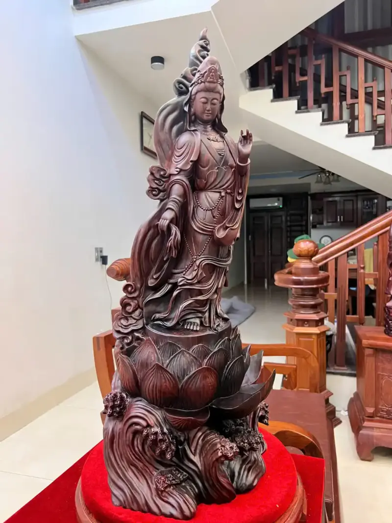 phat-ba-go-trac-viet-G5059-4_Phật Bà Gỗ Trắc Việt Hàng Kỹ Giá 21.500 Triệu Kích Thước Cao 83cm, Ngang 33cm, Sâu 21cm Tượng Phật Bà Gỗ Trắc Việt Hàng Kỹ Liền Khối G5059
