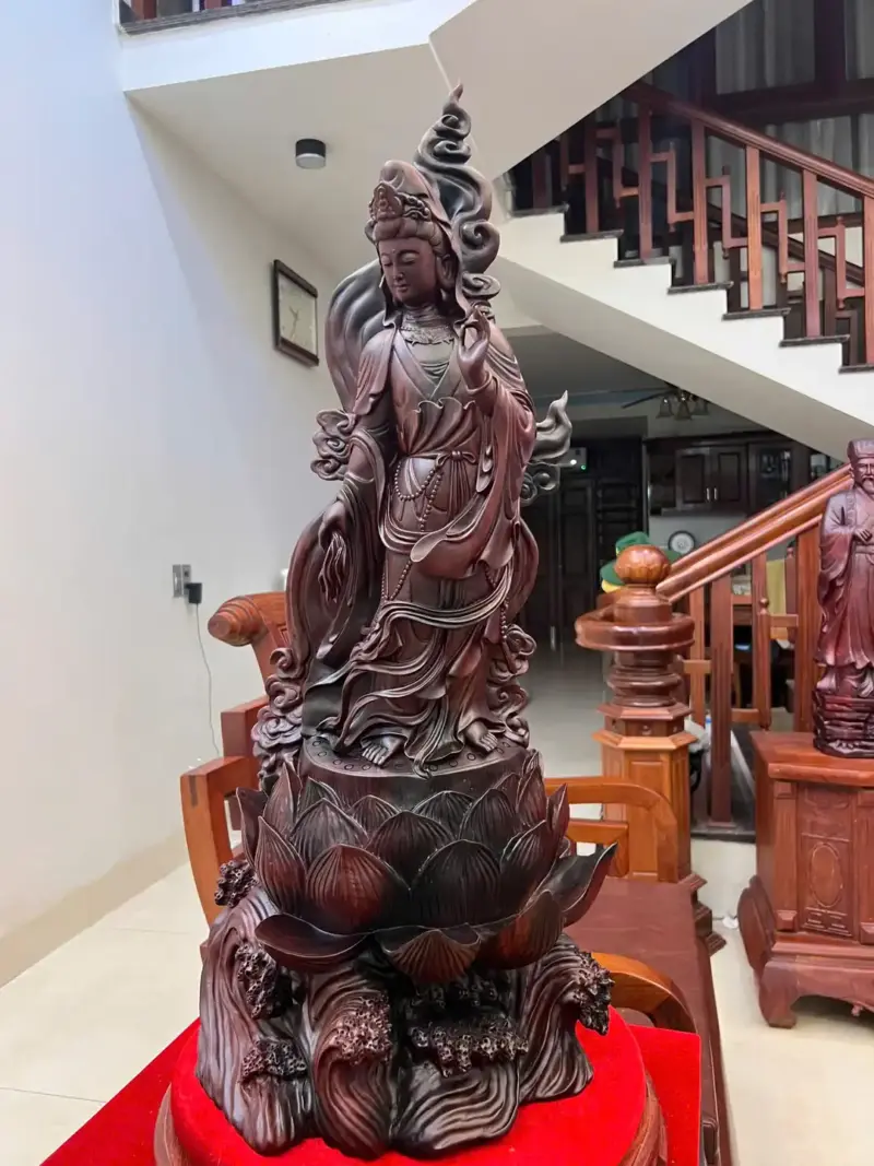 phat-ba-go-trac-viet-G5059-6_Phật Bà Gỗ Trắc Việt Hàng Kỹ Giá 21.500 Triệu Kích Thước Cao 83cm, Ngang 33cm, Sâu 21cm Tượng Phật Bà Gỗ Trắc Việt Hàng Kỹ Liền Khối G5059