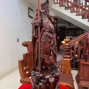 quan-cong-go-trac-viet-G5137-6_Quan Công Gỗ Trắc Việt Liền Khối Gỗ Đẹp Hàng Kỹ Đục Sắc Nét Giá 17 Triệu Kích Thước Cao 70cm, Ngang 23cm, Sâu 20cm Tượng Quan Công Gỗ Trắc Việt Liền Khối Gỗ Đẹp Hàng Kỹ Đục Sắc Nét G5137
