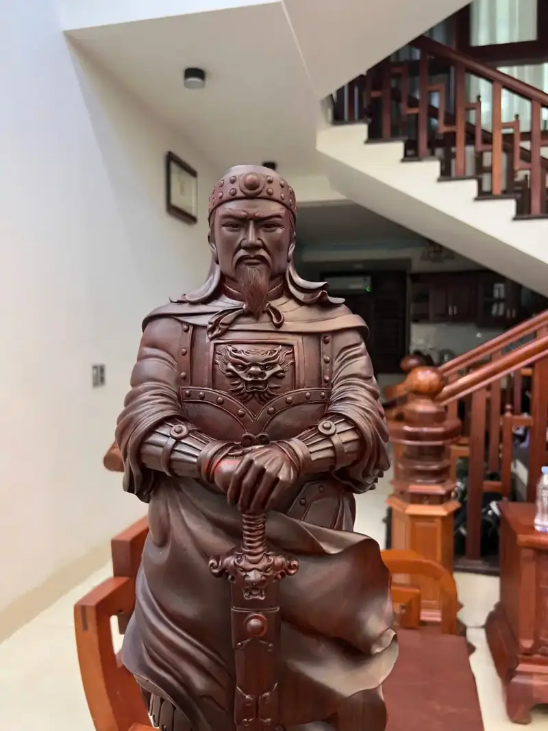 tran-quoc-tuan-G5068-4_Trần Quốc Tuấn Tử Đàn Lk Giá 9.500 Triệu Kích Thước Cao 71cm, Ngang 23cm, Sâu 20cm Tượng Trần Quốc Tuấn Tử Đàn Liền Khối G5068