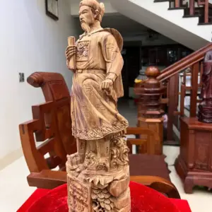 tran-quoc-tuan-G5525-3 Tượng Trần Quốc Tuấn Gỗ Sưa Bắc Vân Tím Lịm Có Sơn G5525