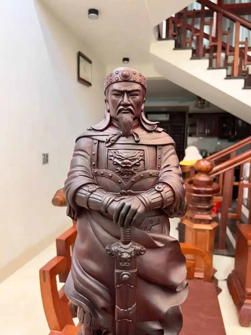 tran-quoc-tuan-G5584-7 Tượng Trần Quốc Tuấn Gỗ Tử Đàn Liền Khối G5584
