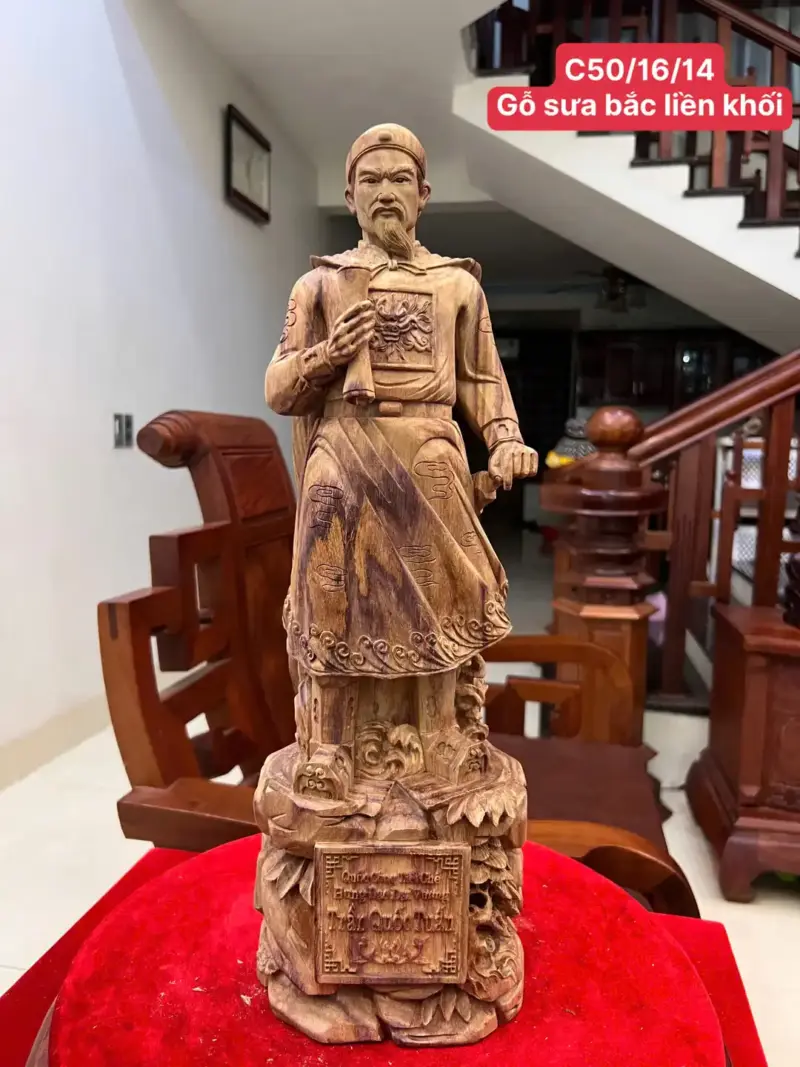 tran-quoc-tuan-G5590-1 Tượng Trần Quốc Tuấn Gỗ Sưa Bắc Vân Tím Có Sơn G5590
