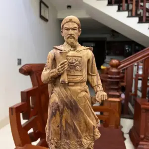 tran-quoc-tuan-G5590-6 Tượng Trần Quốc Tuấn Gỗ Sưa Bắc Vân Tím Có Sơn G5590