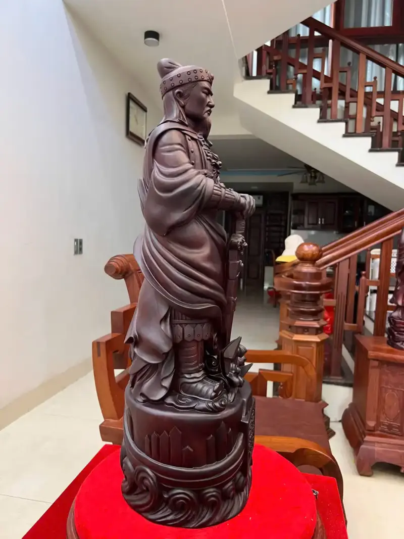 tran-quoc-tuan-G5811-4 Tượng Trần Quốc Tuấn Gỗ Tử Đàn Liền Khối G5811