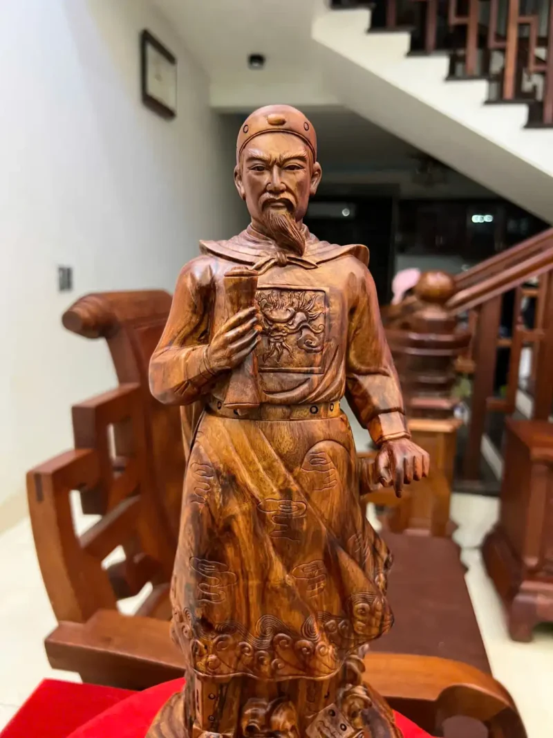 tran-quoc-tuan-G6079-2 Tượng Trần Quốc Tuấn Gỗ Sưa Bắc Liền Khối G6079