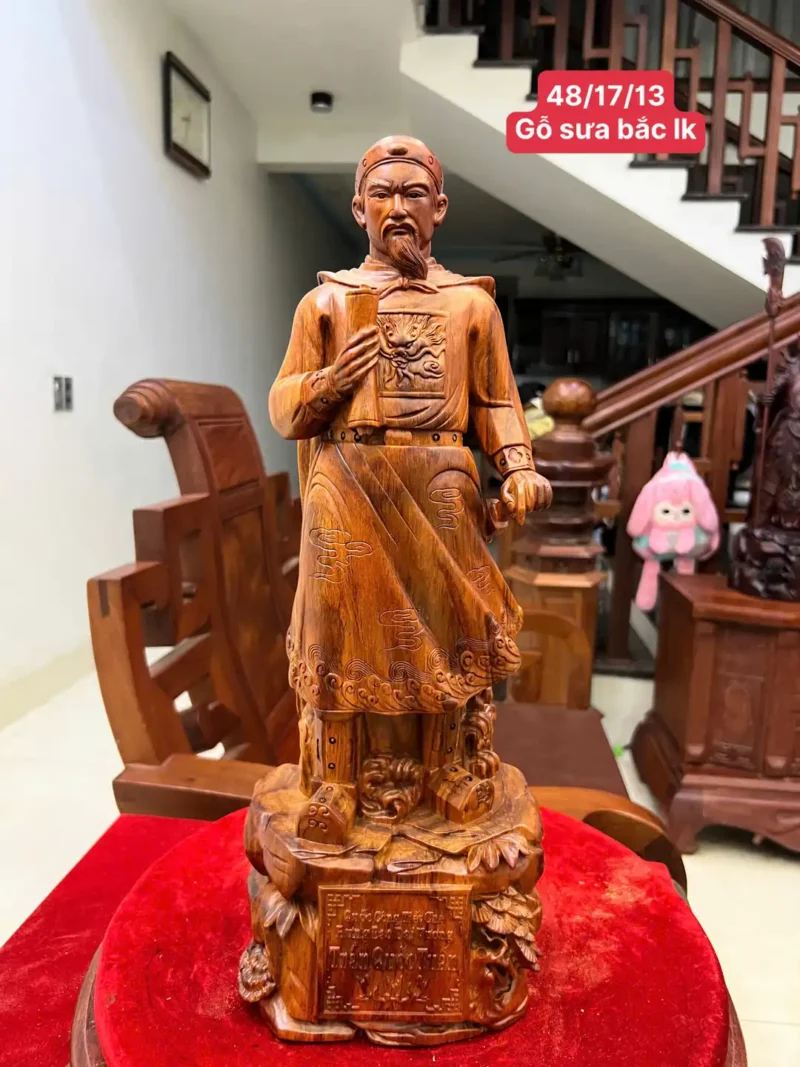 tran-quoc-tuan-G6099-1 Tượng Trần Quốc Tuấn Gỗ Sưa Bắc Liền Khối G6099