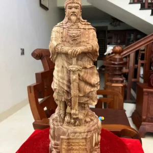 tran-quoc-tuan-G6107-2 Tượng Trần Quốc Tuấn Gỗ Sưa Bắc Mộc Đẹp Có Sơn G6107