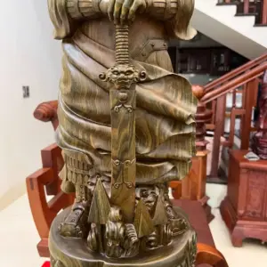tran-quoc-tuan-chong-kiem-go-trac-xanh-G5139-4_Trần Quốc Tuấn Chống Kiếm Gỗ Trắc Xanh Đẹp Víp Giá 15.500 Triệu Kích Thước Cao 81cm, Ngang 27cm, Sâu 25cm Tượng Trần Quốc Tuấn Chống Kiếm Gỗ Trắc Xanh Đẹp Víp Liền Khối G5139