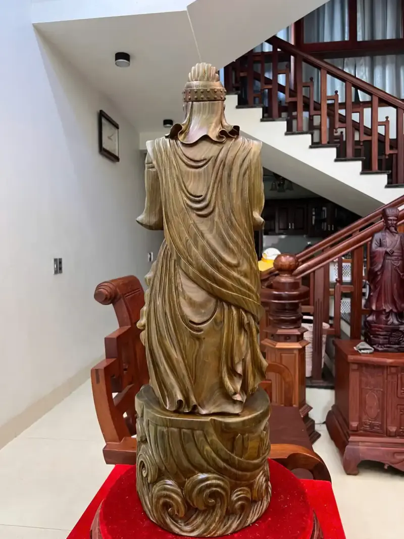 tran-quoc-tuan-chong-kiem-go-trac-xanh-G5139-7_Trần Quốc Tuấn Chống Kiếm Gỗ Trắc Xanh Đẹp Víp Giá 15.500 Triệu Kích Thước Cao 81cm, Ngang 27cm, Sâu 25cm Tượng Trần Quốc Tuấn Chống Kiếm Gỗ Trắc Xanh Đẹp Víp Liền Khối G5139