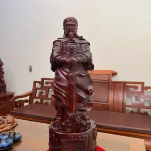 tran-quoc-tuan-go-tu-an-G5142-6_Trần Quốc Tuấn Gỗ Tử Đàn Liền Khối Giá 11.400 Triệu Kích Thước Cao 79cm, Ngang 27cm, Sâu 24cm Tượng Trần Quốc Tuấn Gỗ Tử Đàn Liền Khối G5142