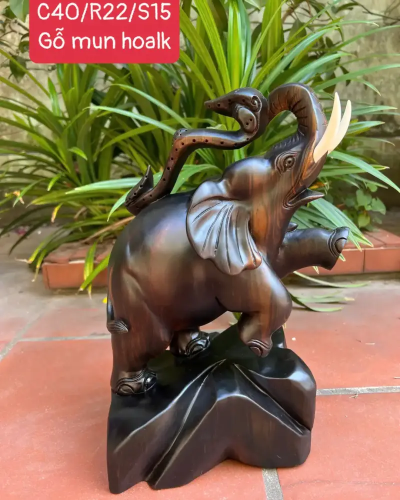 Tượng Voi Gỗ Mun Hoa Liền Khối G5793